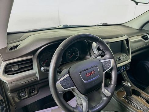 Used 2019 GMC Acadia SLE image 10