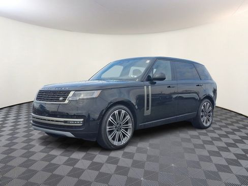 New 2025 Land Rover Range Rover Long Wheelbase SE image 1