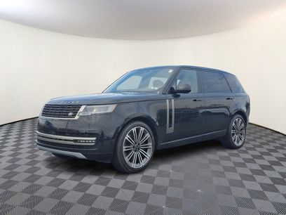 New 2025 Land Rover Range Rover Long Wheelbase SE