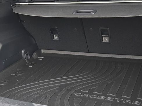 New 2026 Subaru Crosstrek 2.5i Limited w/ Crosstrek Mirror Package image 9