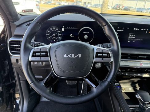 Used 2024 Kia Telluride SX Prestige X-Line image 11