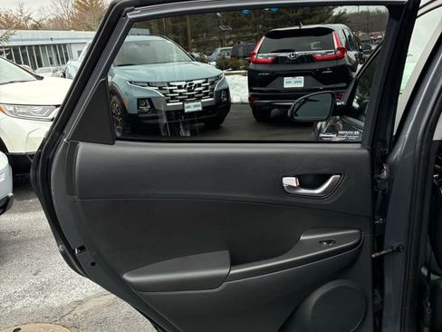 Used 2023 Hyundai Kona SEL w/ Convenience Package image 48
