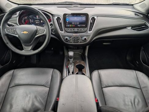 Used 2024 Chevrolet Malibu LT FWD image 25
