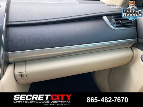 Used 2014 Toyota Camry LE FWD image 14