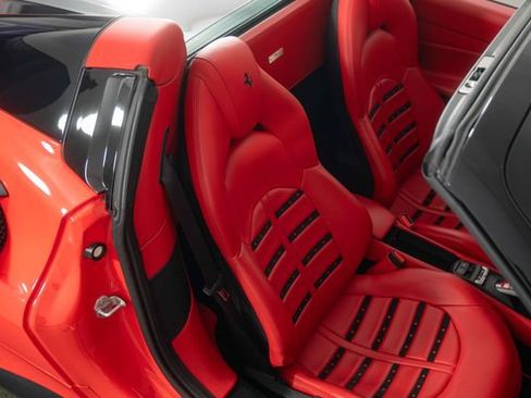 Used 2018 Ferrari 488 Spider RWD image 29