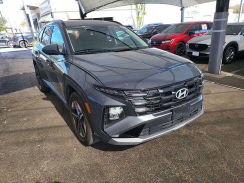 Used 2025 Hyundai Tucson SEL image 3