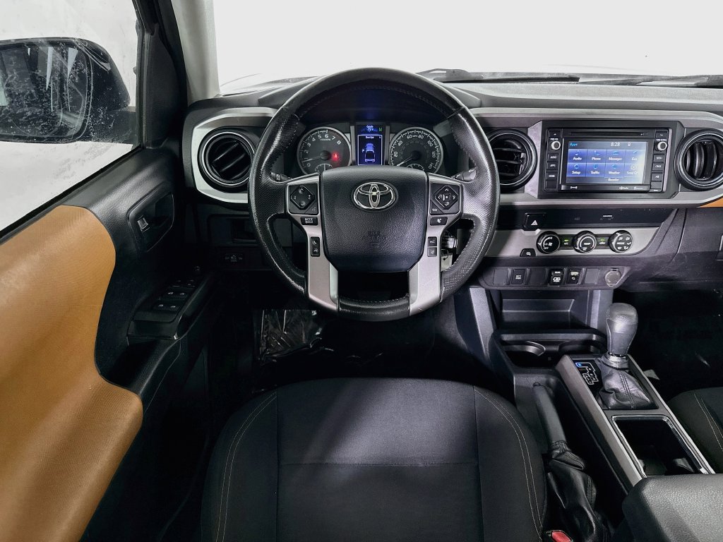 Used 2019 Toyota Tacoma SR5 RWD image 24