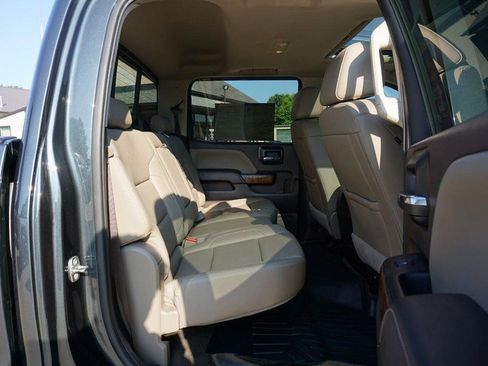 Used 2018 GMC Sierra 1500 SLT AWD/4WD image 28