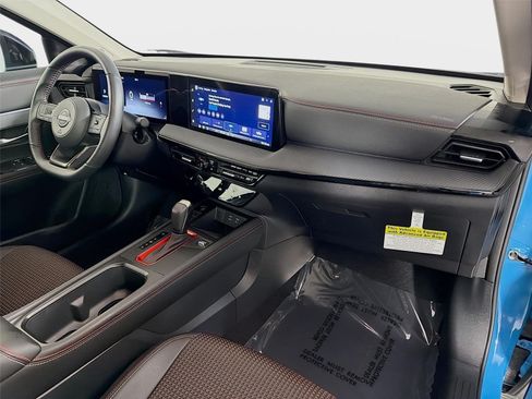 Certified 2026 Nissan Kicks SR w/ SR Premium Package FWD image 27