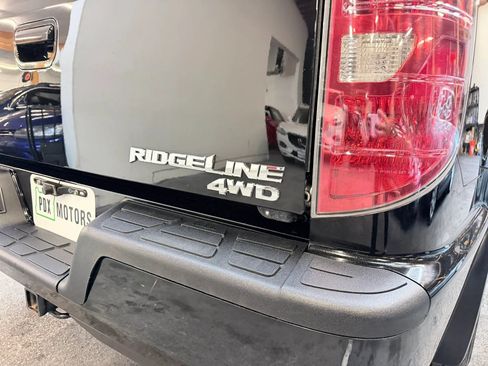 Used 2010 Honda Ridgeline RTL image 10