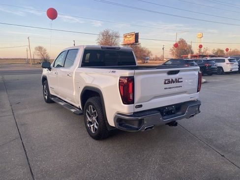 Used 2023 GMC Sierra 1500 SLT w/ SLT Premium Plus Package image 4