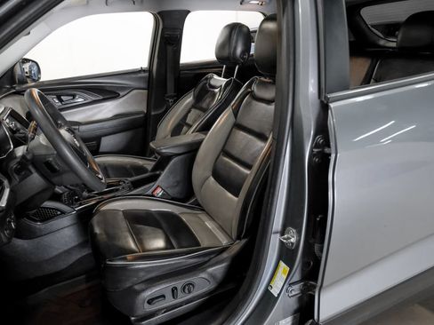 Used 2021 Chevrolet TrailBlazer LT w/ Sun and Liftgate Package FWD image 30