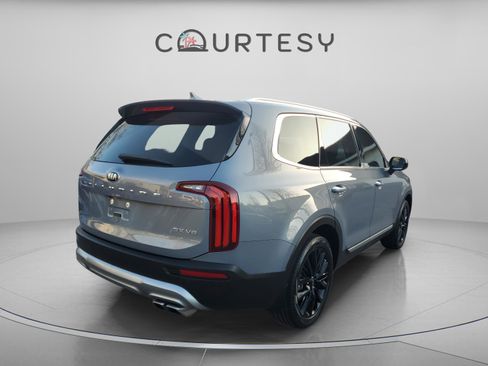 Certified 2020 Kia Telluride SX image 5