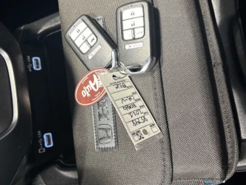 Used 2021 Honda CR-V EX-L image 37