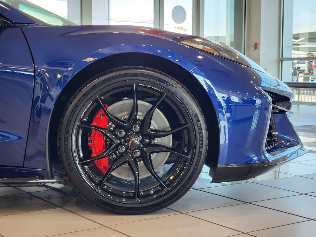 New 2027 Chevrolet Corvette Grand Sport RWD image 5