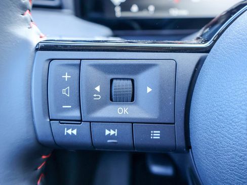 New 2026 Nissan Kicks SR image 10