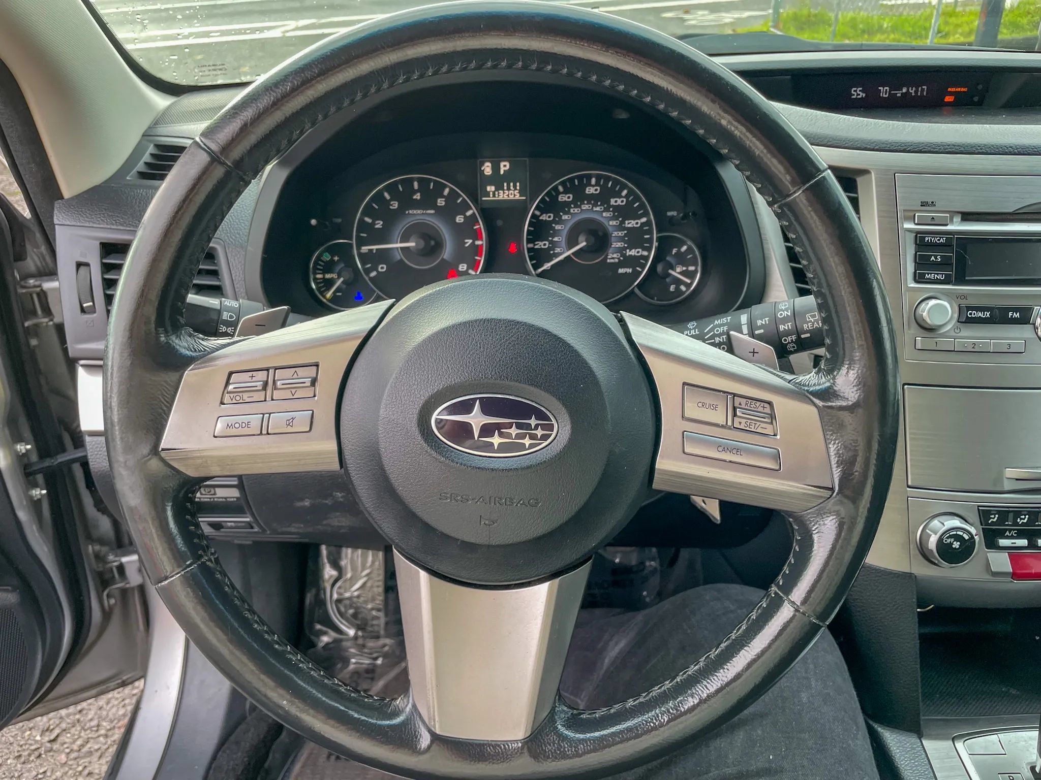 Used 2010 Subaru Outback 2.5i Premium AWD/4WD image 13