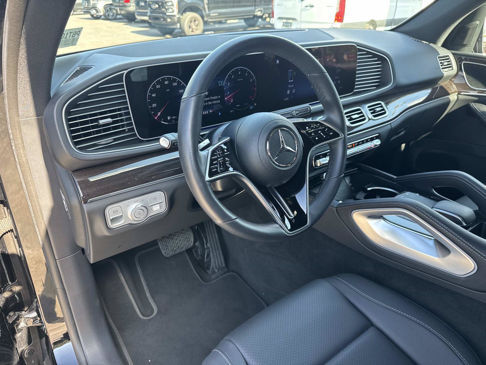 Certified 2025 Mercedes-Benz GLE 350 4MATIC image 23