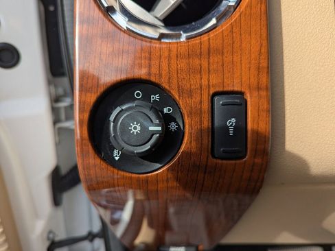 Used 2016 Ford F350 King Ranch w/ King Ranch w/Chrome Package image 21