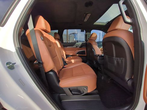 Used 2023 Kia Telluride SX Prestige X-Pro image 34