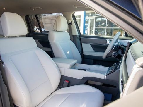 Used 2026 Hyundai Santa Fe SE FWD image 22