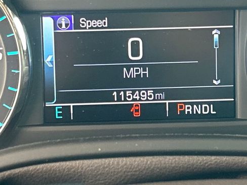 Used 2017 Chevrolet Suburban LT w/ Luxury Package image 22