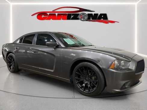 Used 2014 Dodge Charger R/T image 2