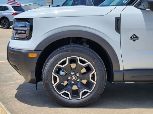 New 2025 Ford Bronco Sport Outer Banks w/ Outer Banks Tech Package+ image 7