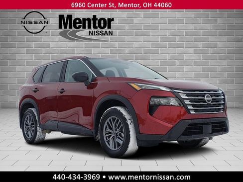 Used 2026 Nissan Rogue S image 1