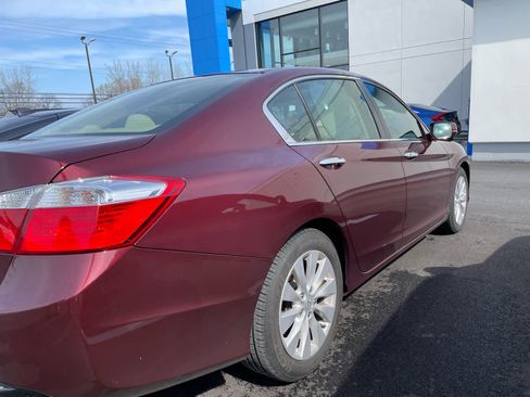 Used 2014 Honda Accord EX image 3
