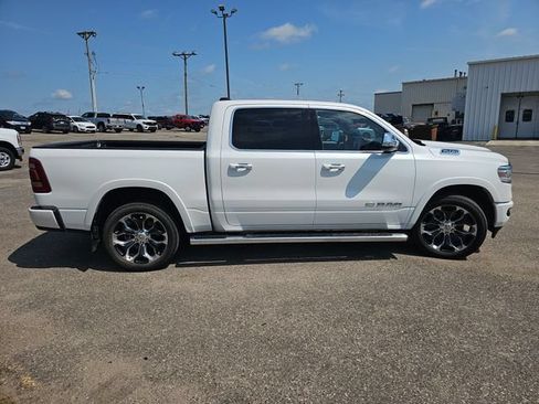 Used 2022 RAM 1500 Limited w/ Trailer Tow Group AWD/4WD image 6