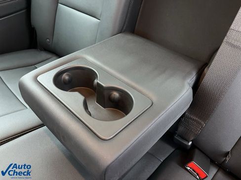 Used 2025 GMC Canyon Elevation w/ Convenience Package image 24