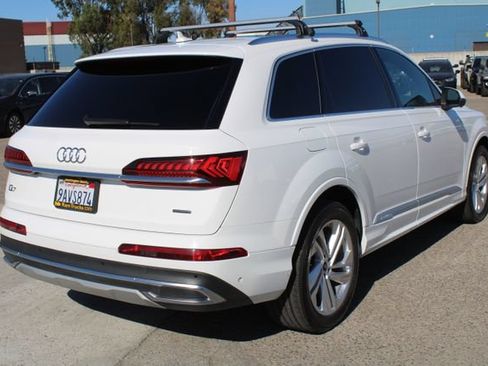 Used 2022 Audi Q7 2.0T Premium w/ Convenience Package AWD/4WD image 4