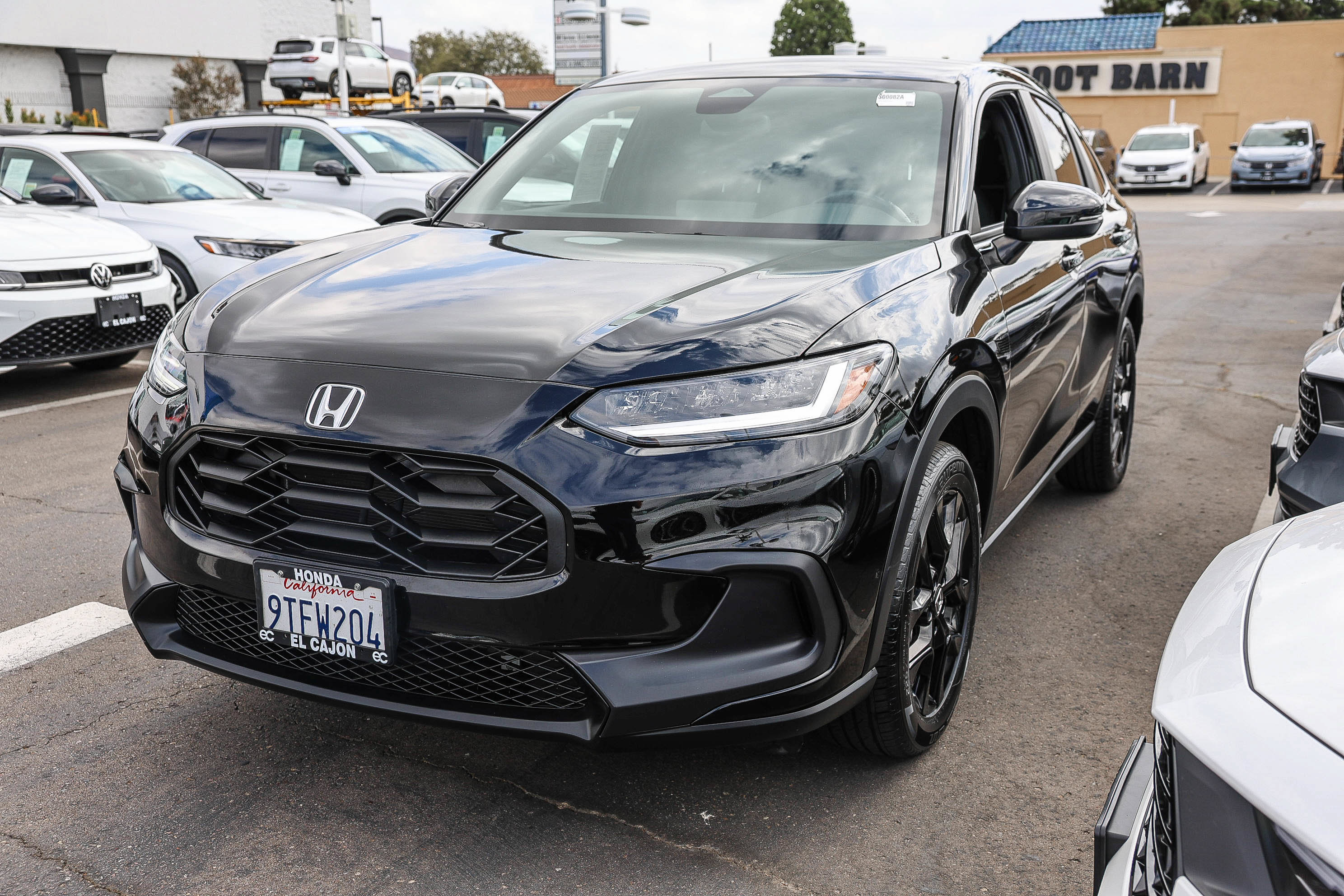 Certified 2025 Honda HR-V Sport image 18