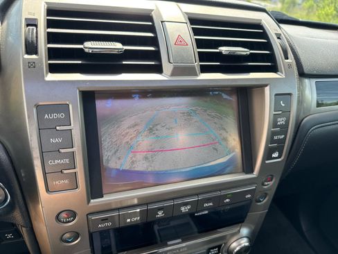 Used 2014 Lexus GX 460 AWD/4WD image 7