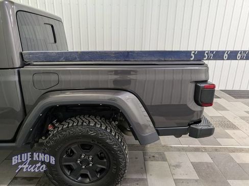 Used 2022 Jeep Gladiator Mojave w/ LED Lighting Group AWD/4WD image 3