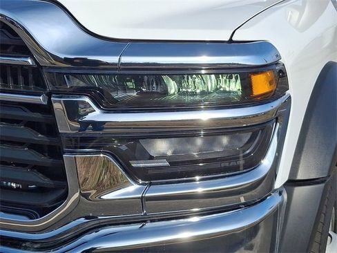 Used 2025 RAM 5500 Tradesman image 9