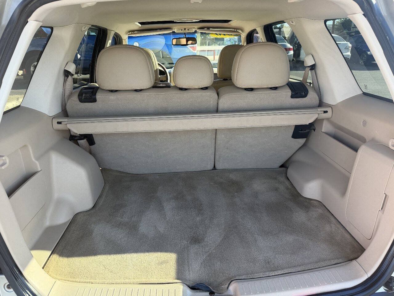 Used 2010 Ford Escape XLT AWD/4WD image 12
