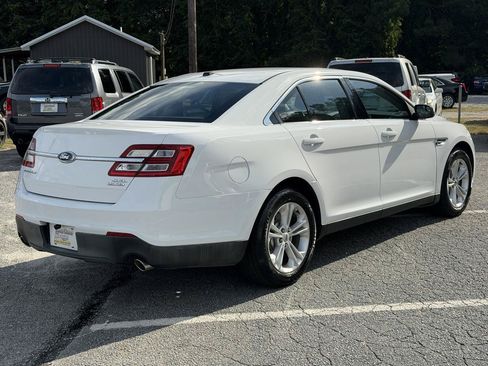 Used 2013 Ford Taurus SEL FWD image 5