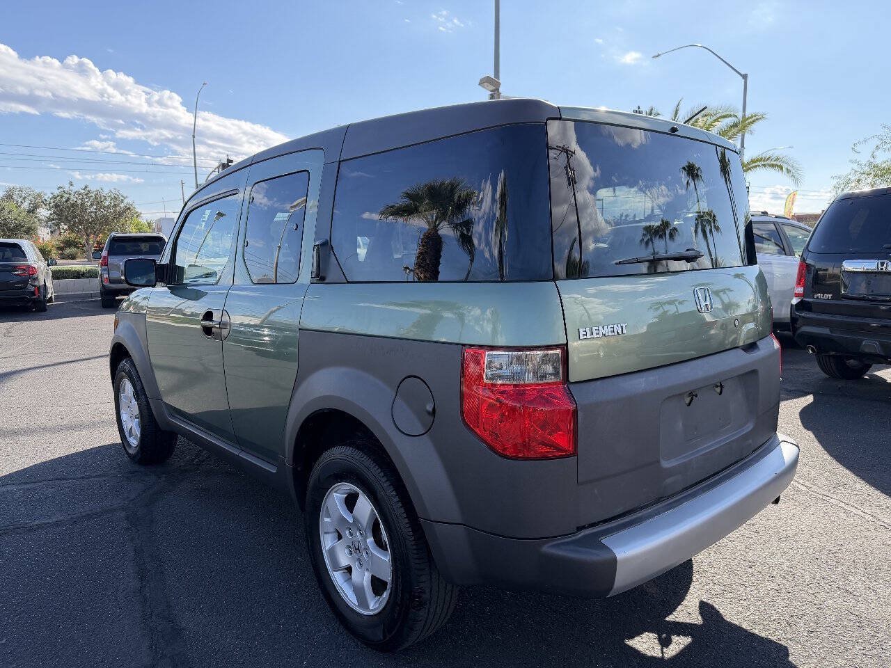 Used 2004 Honda Element EX image 7