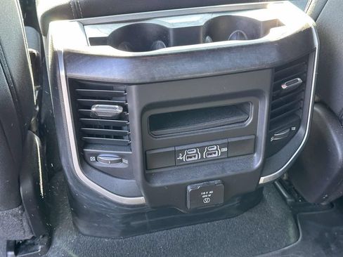 Used 2020 RAM 1500 Big Horn AWD/4WD image 15