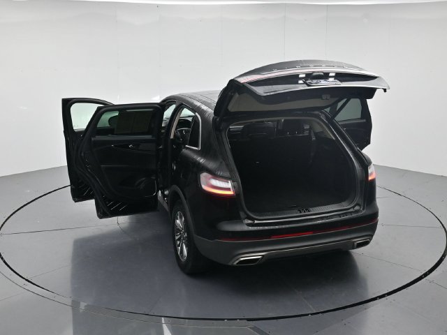 Used 2023 Lincoln Nautilus Reserve FWD image 40