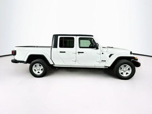 Used 2021 Jeep Gladiator Sport AWD/4WD image 10