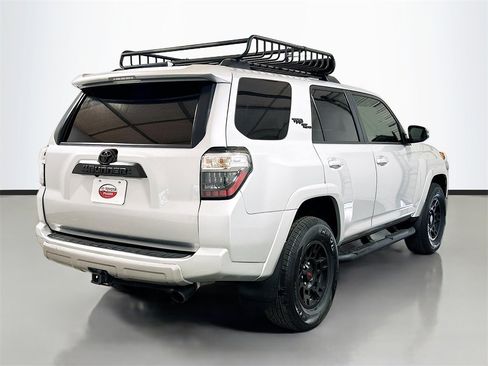 Used 2023 Toyota 4Runner TRD Off-Road Premium image 4