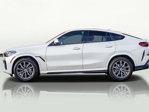 Used 2023 BMW X6 xDrive40i w/ M Sport Package image 41