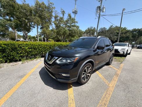 Used 2018 Nissan Rogue SL w/ Premium Package FWD image 3