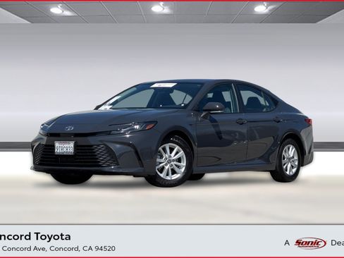 Certified 2025 Toyota Camry LE w/ Convenience Package FWD image 1