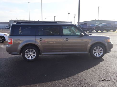 Used 2012 Ford Flex SE image 8