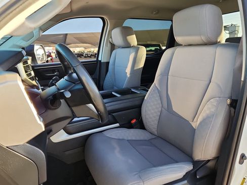 Used 2022 Toyota Tundra SR5 image 15