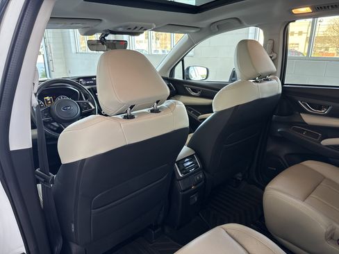 Used 2022 Subaru Ascent Limited w/ Technology Package image 34